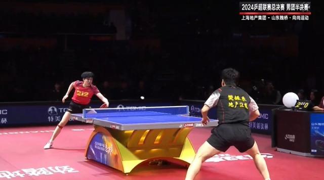 开云官方-【早报】2025年，巴萨闹出首个足坛笑话