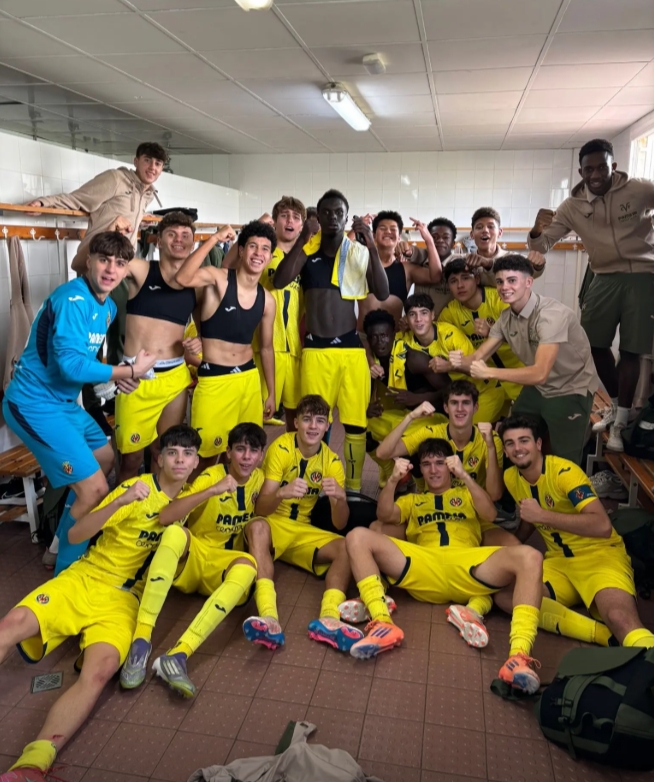 10次首发3球6助！刘凯源发文：刚来真是怕踢不上球，坚持了下来