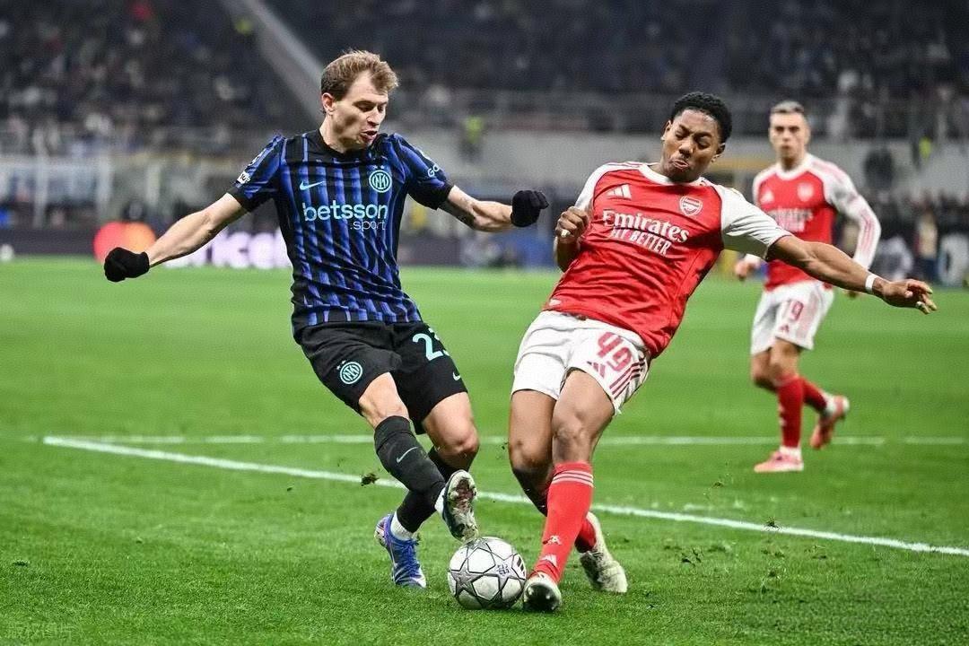 开云官方-挺过来了？米兰后发优势渐显，一周一赛成常态，替补球员回血