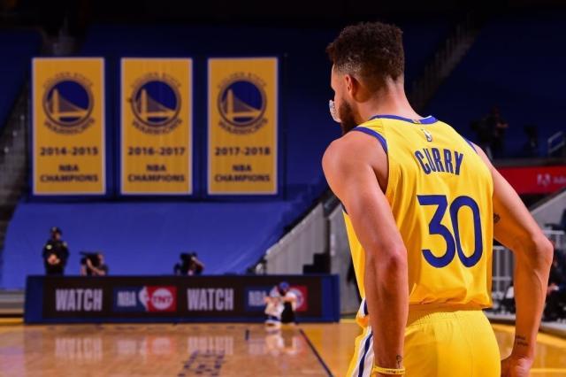 开云官方-面对霍勒迪爆砍41分 库里终于得到放开抡许可！